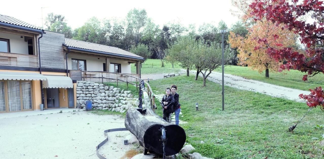 Nikolas' Valley Cornuda Εξωτερικό φωτογραφία